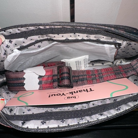 Lug Switcheroo Crossbody Bag NWT Black & Berry Plaid - Picture 5 of 6